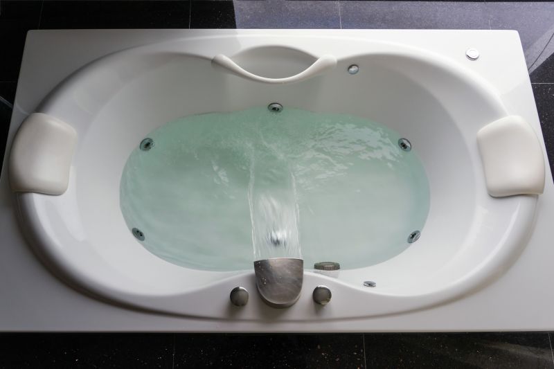 Luxury Hydrotherapy Tub